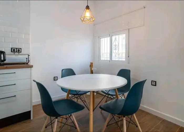 Stylish & Spacious Fully Equipped Studio-4 Minutes Walk To Albufereta