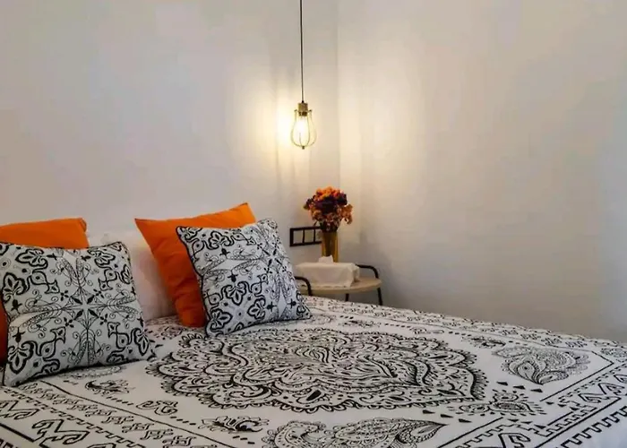 Stylish & Spacious Fully Equipped Studio-4 Minutes Walk To Albufereta Alicante
